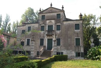 Villa Tito