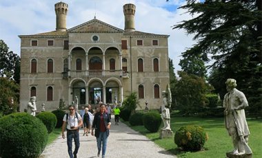 BIKE TOUR Treviso e il Castello di Roncade, lungo il Fiume Sile-3