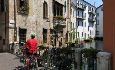 BIKE TOUR Treviso e il Castello di Roncade, lungo il Fiume Sile-2